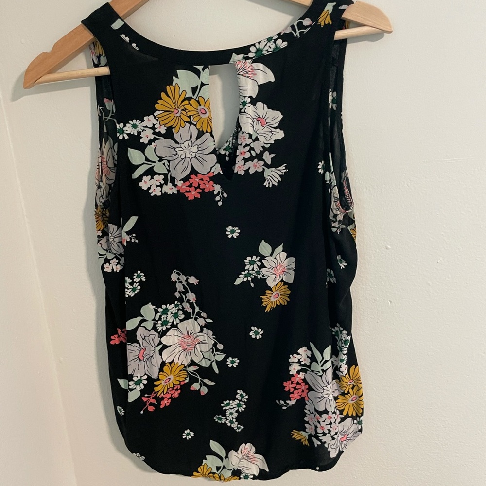 Floral Old Navy Tank - Picture 2 of 2